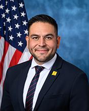 Official portrait of Gabe Vasquez